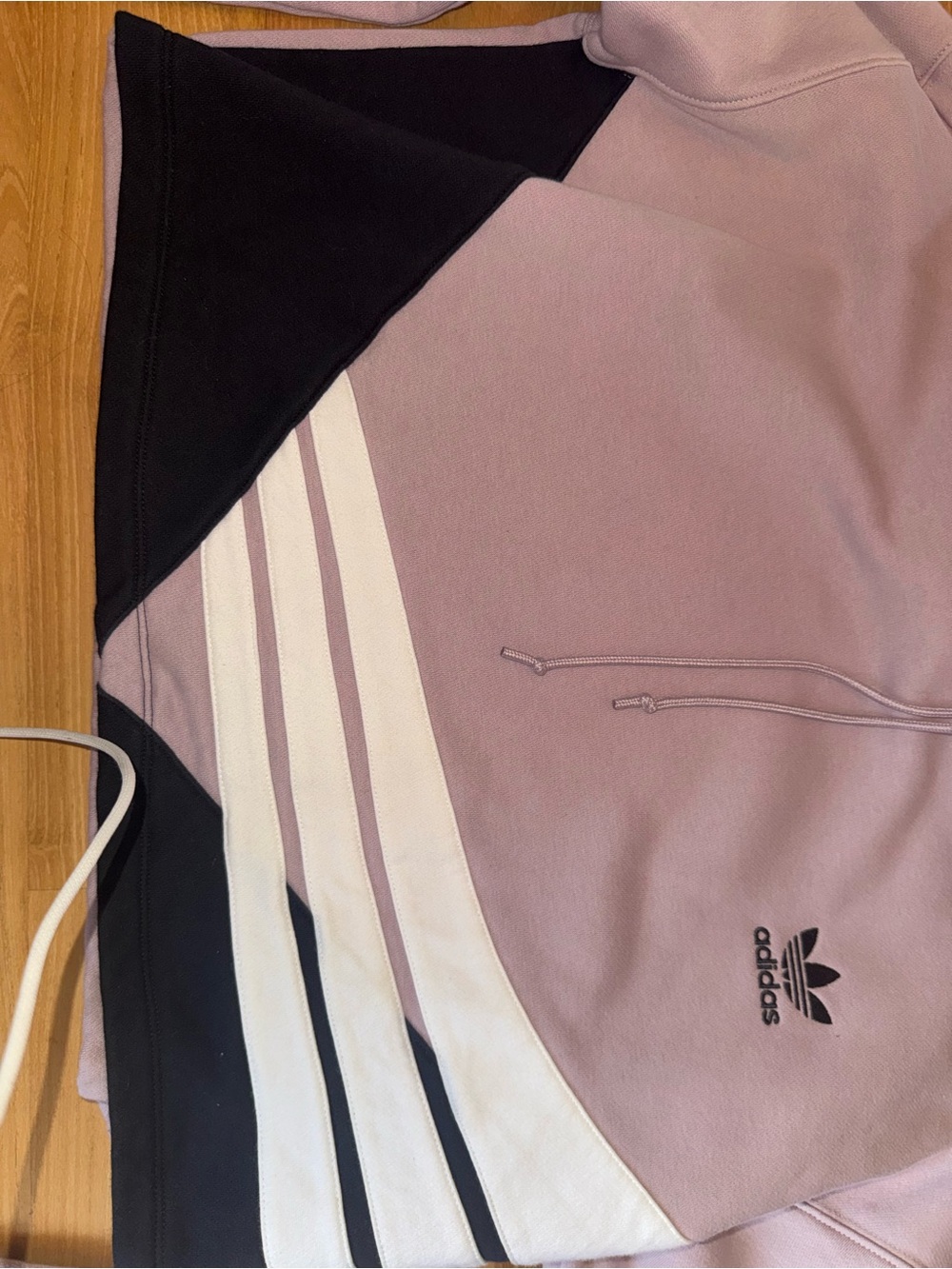 adidas Cropped Hoodie in Lavender with Black & White Panels - Picture 5 of 6